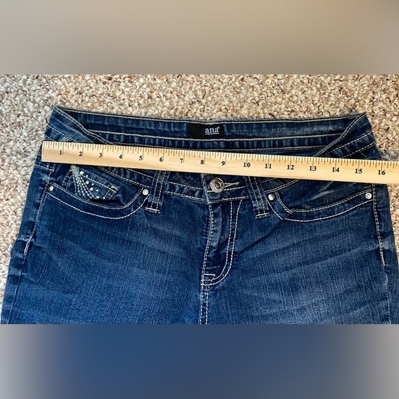 A.N.A Jean Capri’s - Picture 2 of 8